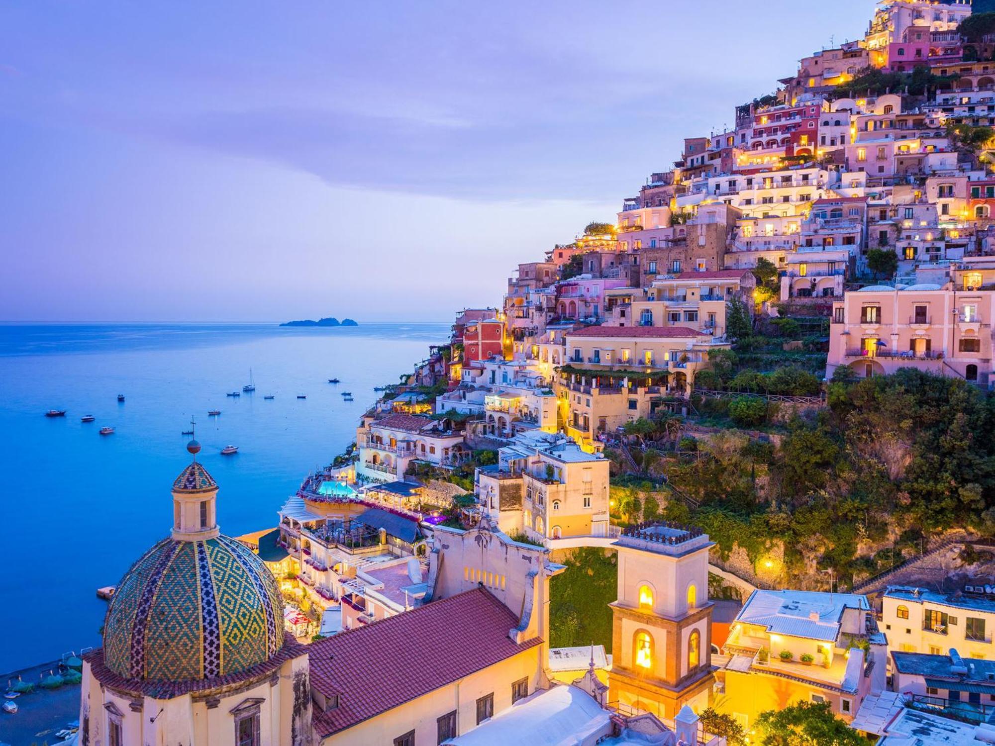 Archihouse Suites Napoli Ngoại thất bức ảnh