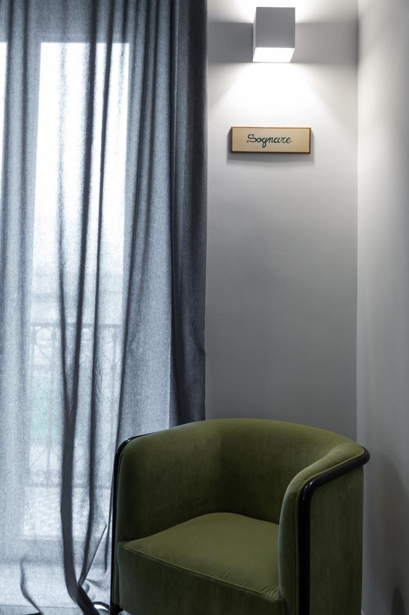 Archihouse Suites Napoli Ngoại thất bức ảnh