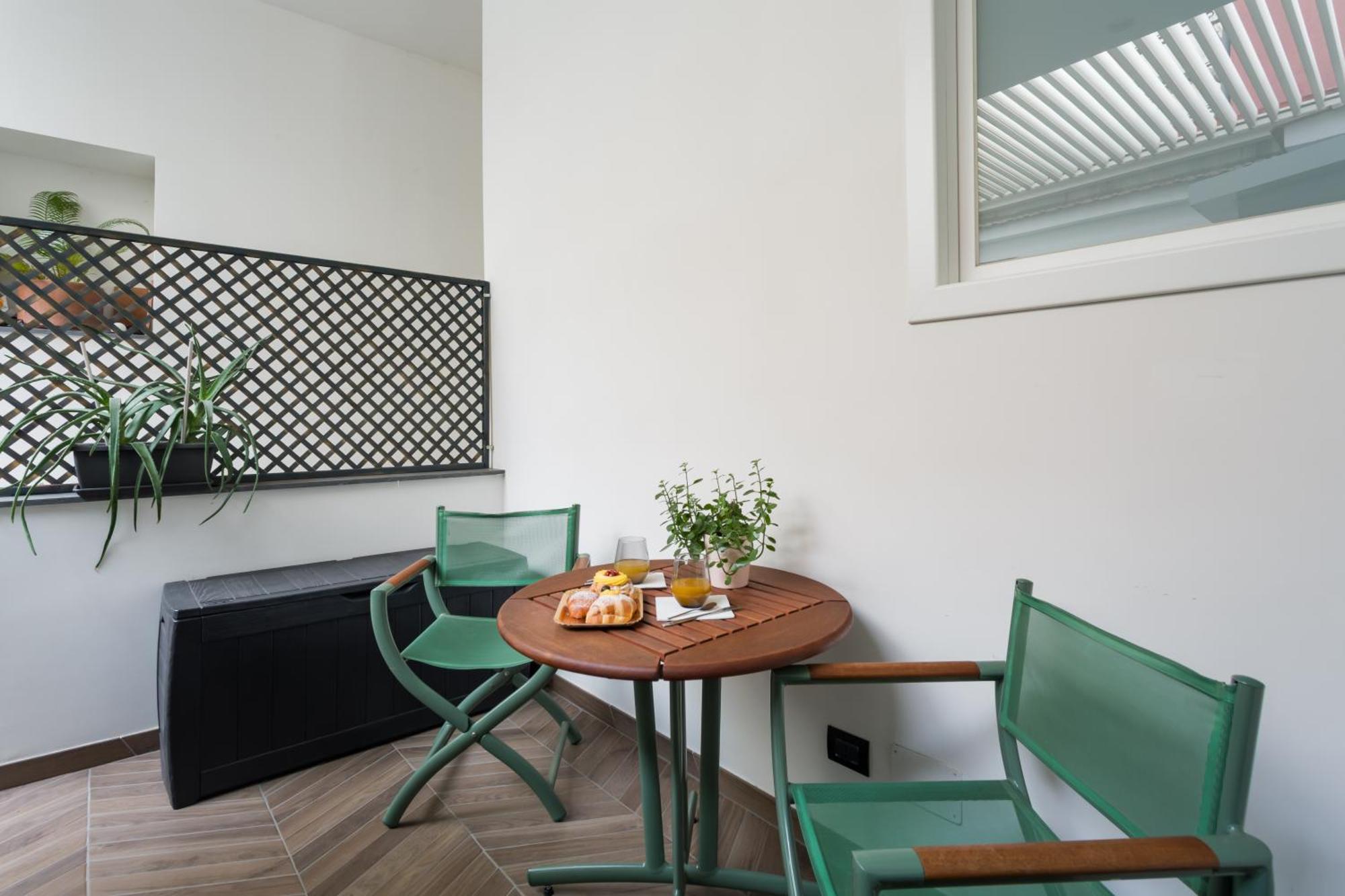 Archihouse Suites Napoli Ngoại thất bức ảnh