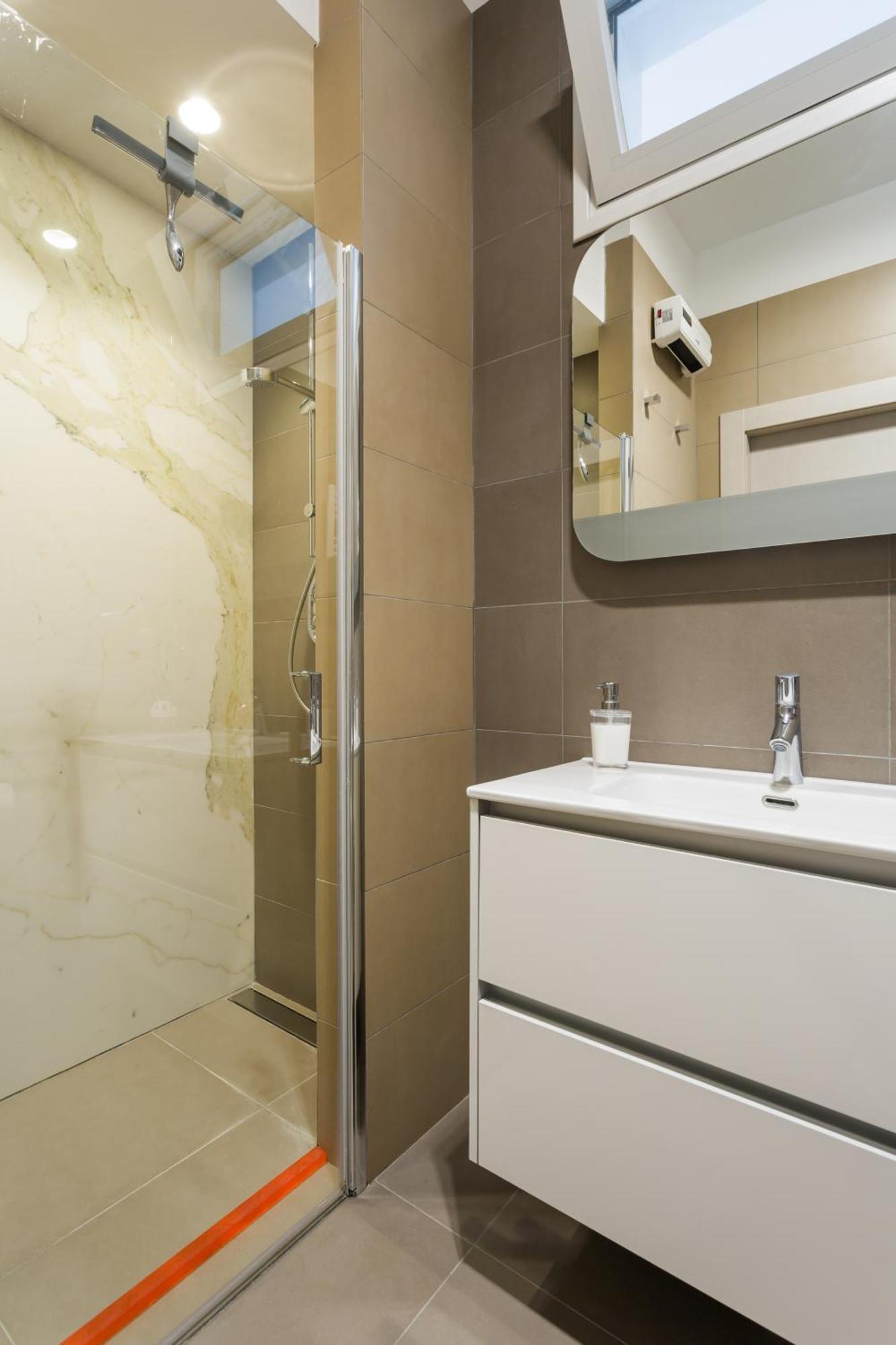 Archihouse Suites Napoli Ngoại thất bức ảnh